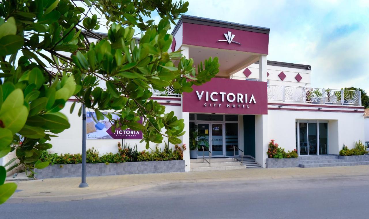 Victoria City Hotel โอรันเยสตัด ภายนอก รูปภาพ